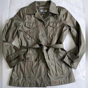 Ladies Trench Rain Coat With Tie Waist Size Medium